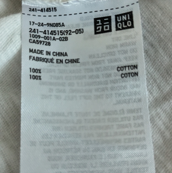 Uniqlo X Hokusai Blue Women's Small T-shirt - Picture 5 of 6